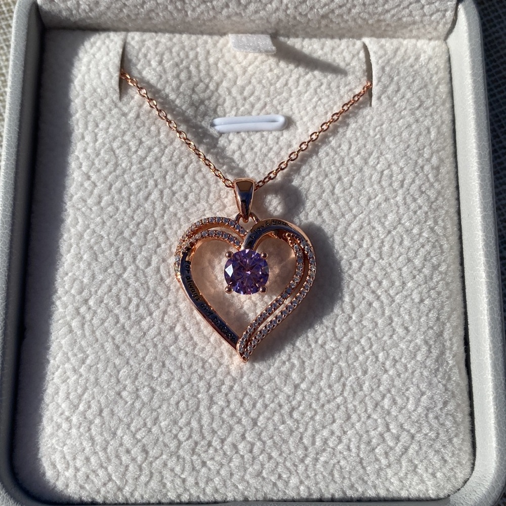Engraved heart necklace pink tourmaline - Picture 2 of 3